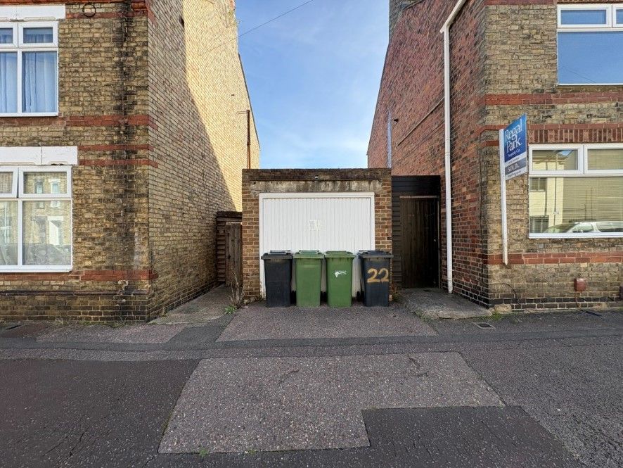 Property photo 3 of 3
