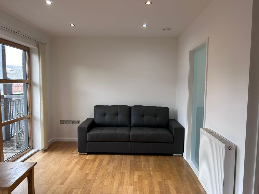 Property photo 3 of 7