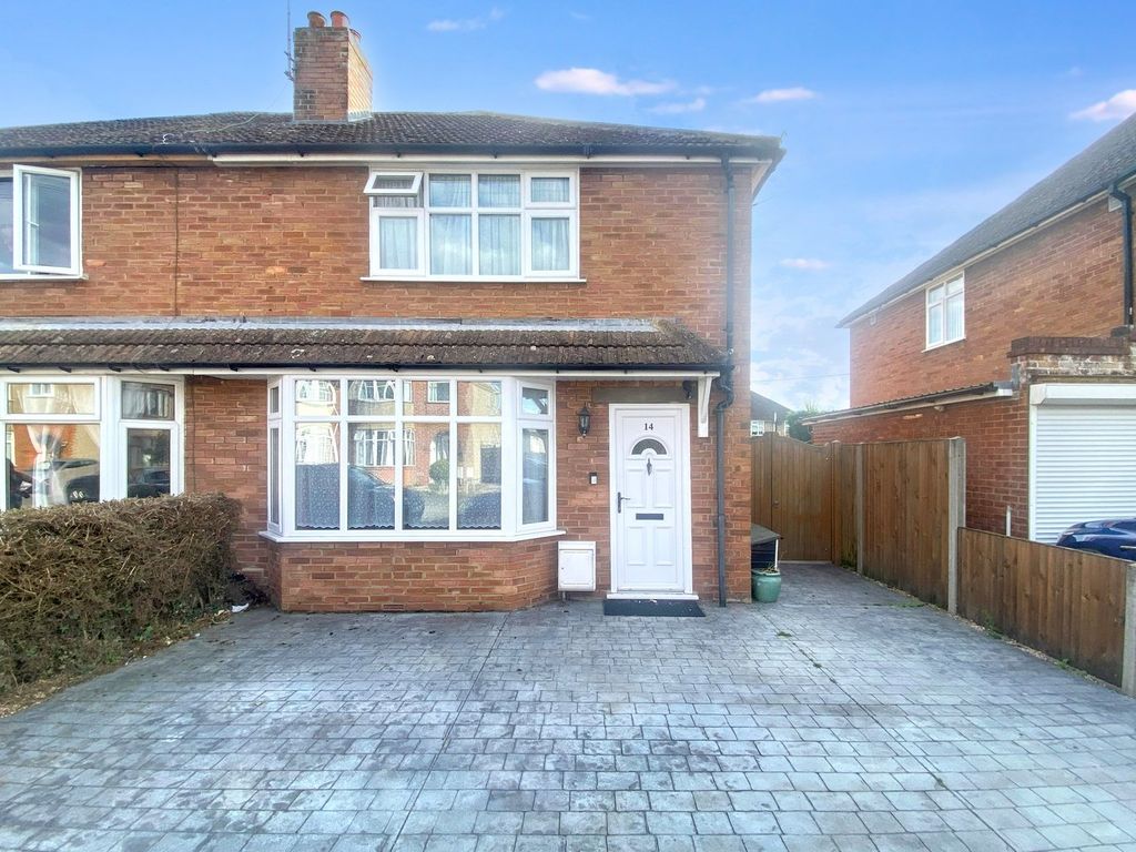 Property photo 1 of 17