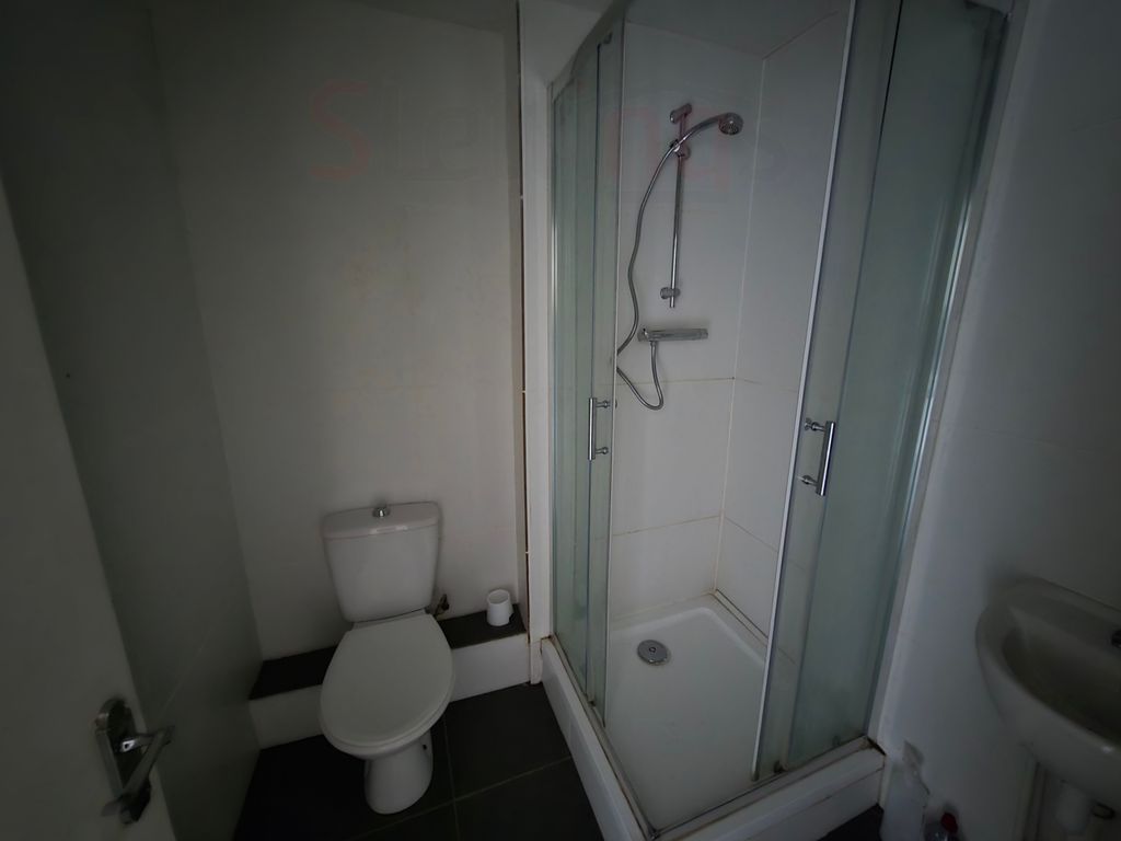 Property photo 3 of 24 Gallery