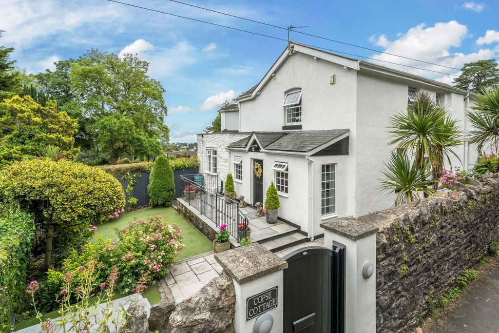 Property photo 1 of 41