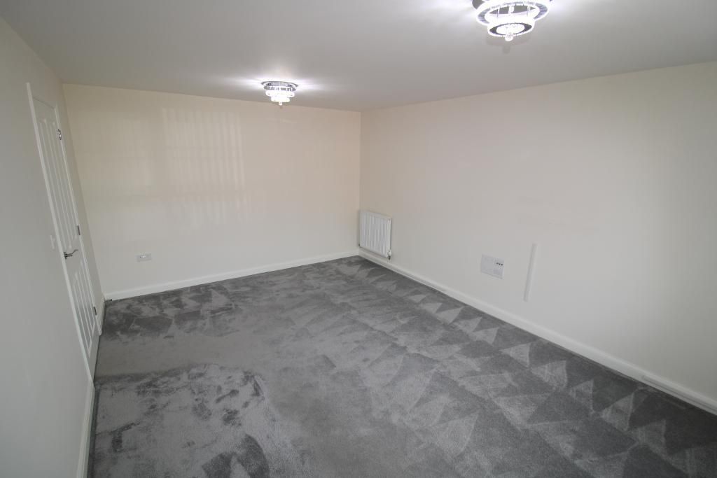 Property photo 2 of 20 Lounge