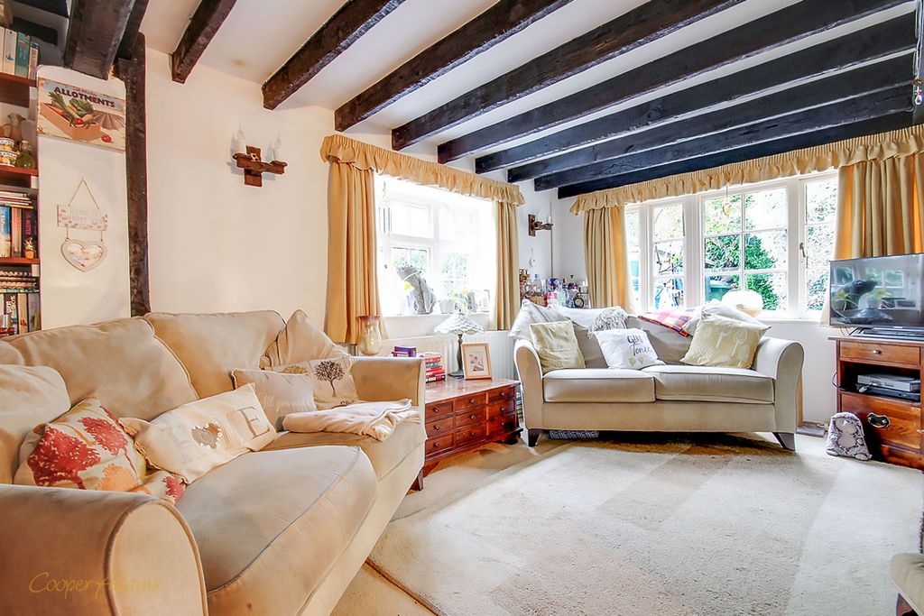 Property photo 3 of 10 Sitting Room