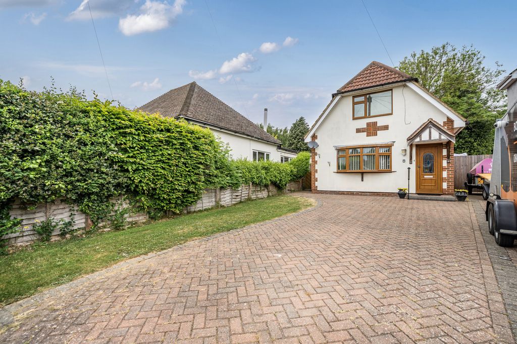 Property photo 1 of 22 External