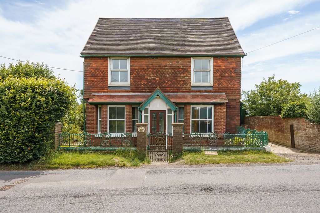 Property photo 1 of 27