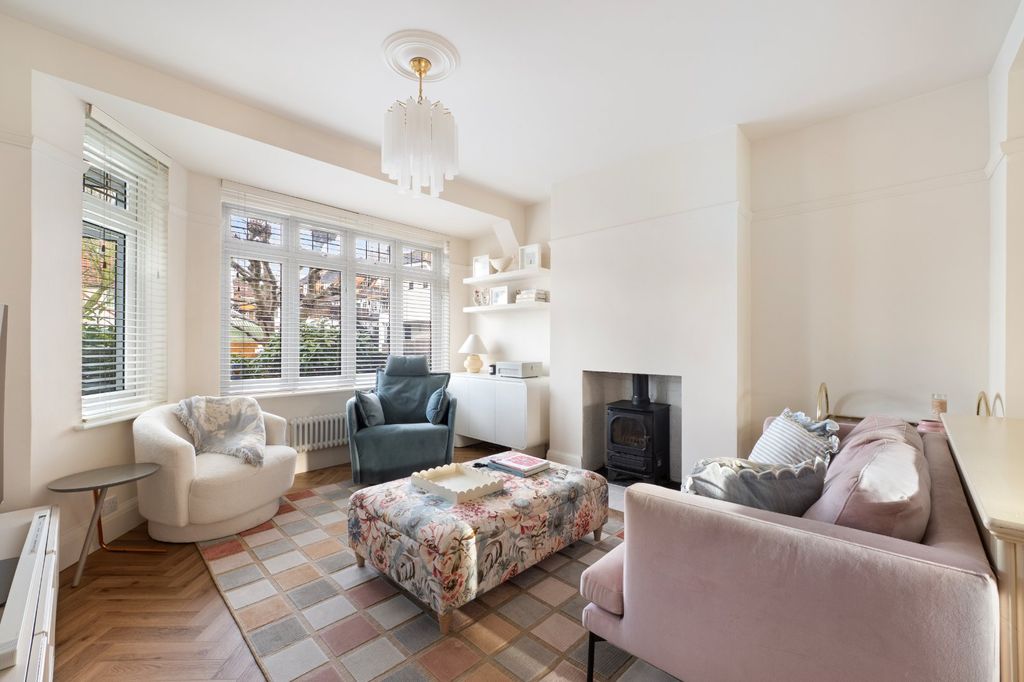 Property photo 2 of 25 Picture No. 05