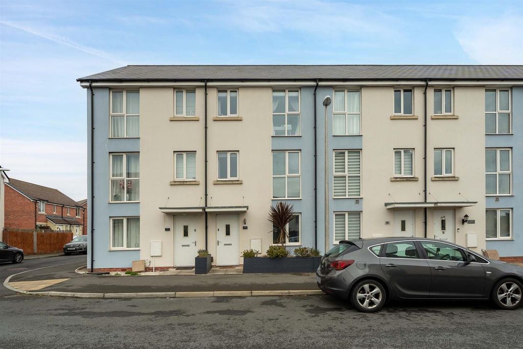 Property photo 1 of 21 Front Elevation