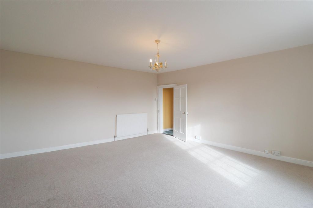 Additional image 31 of 6 bed property to rentBarnham, Thetford IP24