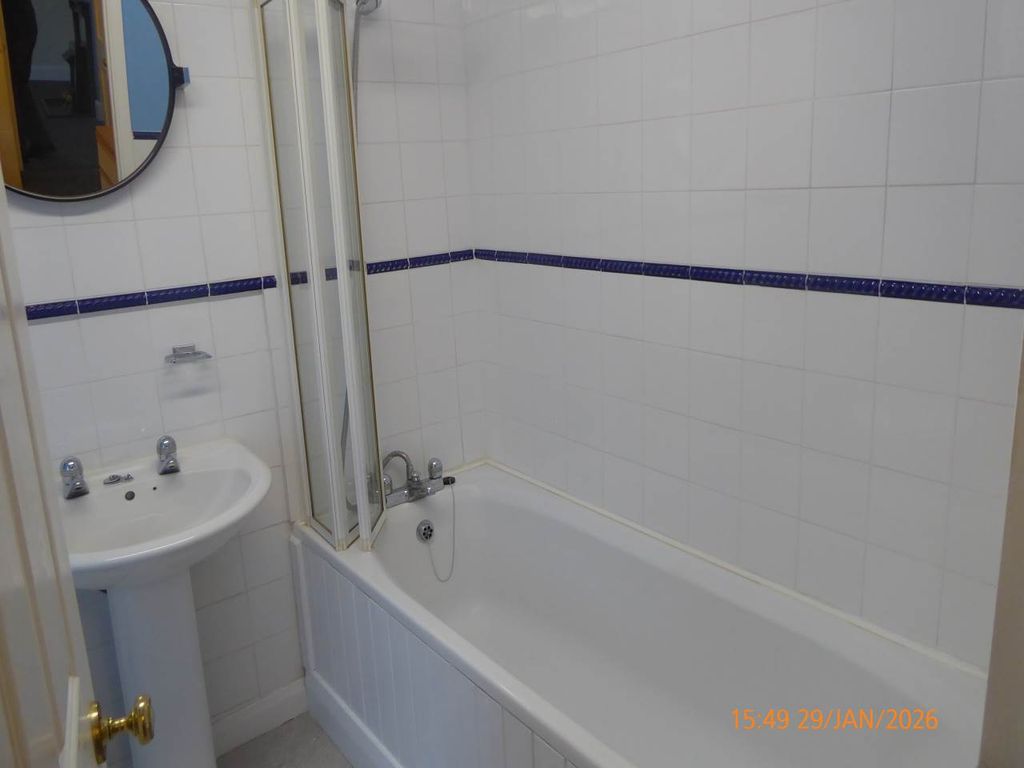 Property photo 3 of 8 P1110764