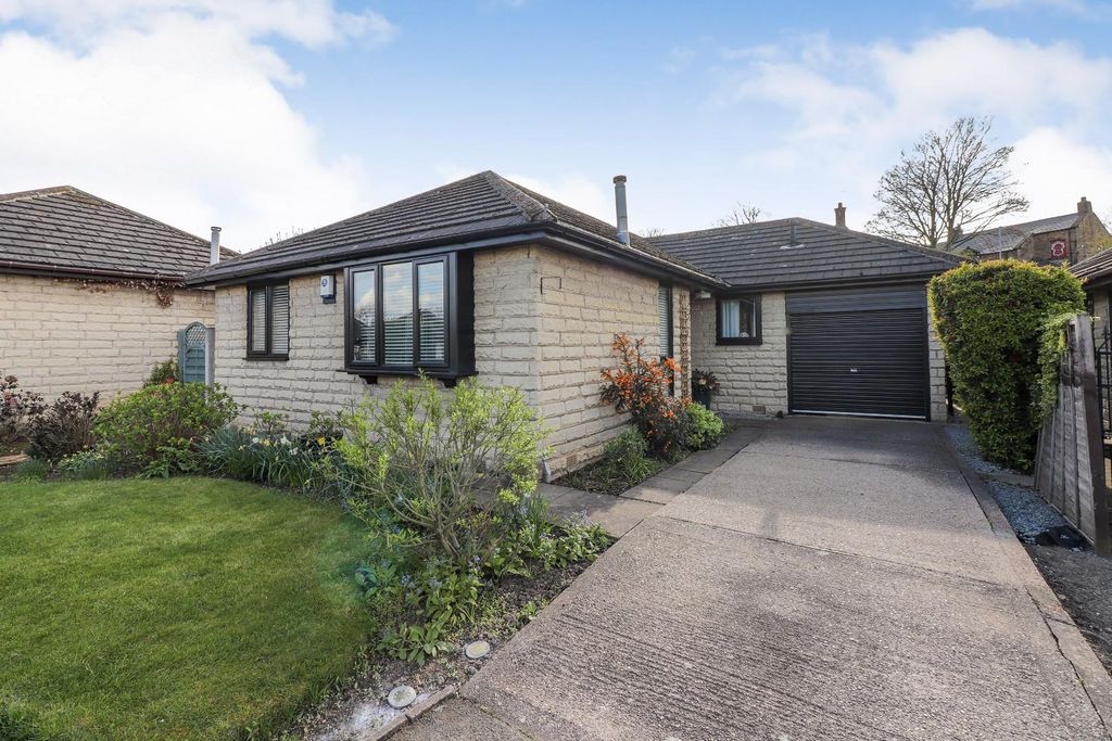 Property photo 1 of 17 Img_0009.Jpg