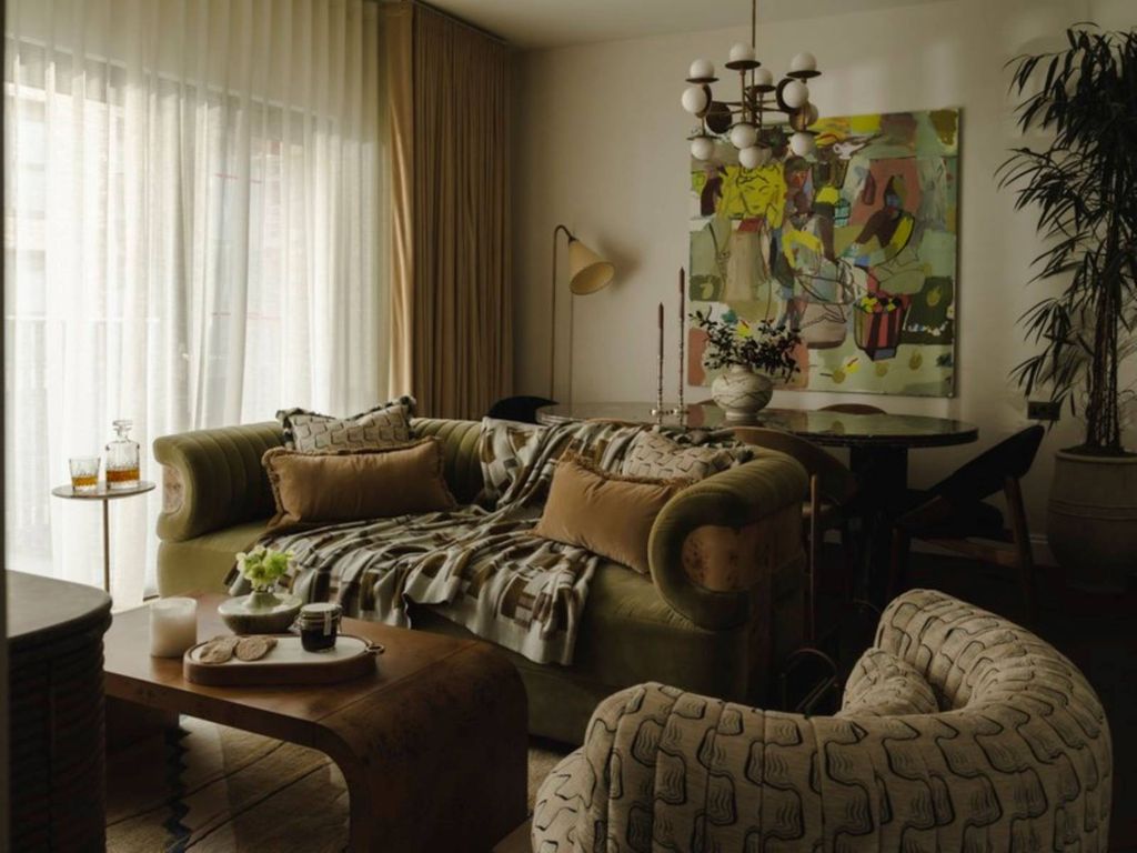 Property photo 3 of 21