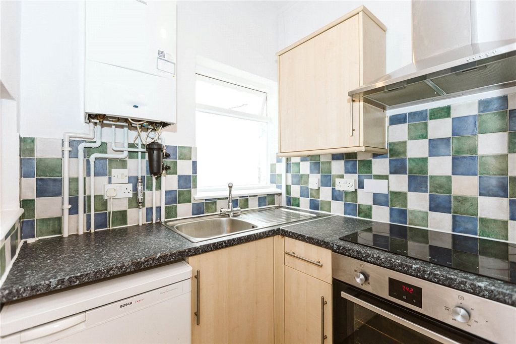 Property photo 3 of 7 Picture No. 04