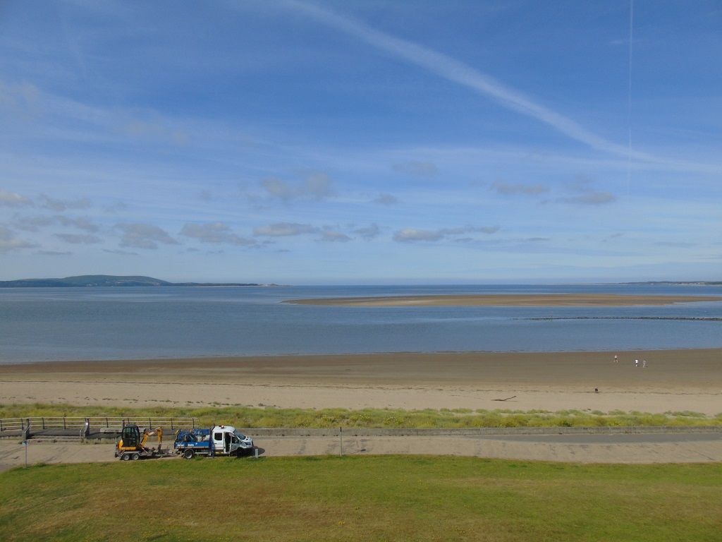 Property photo 2 of 2 Viewing