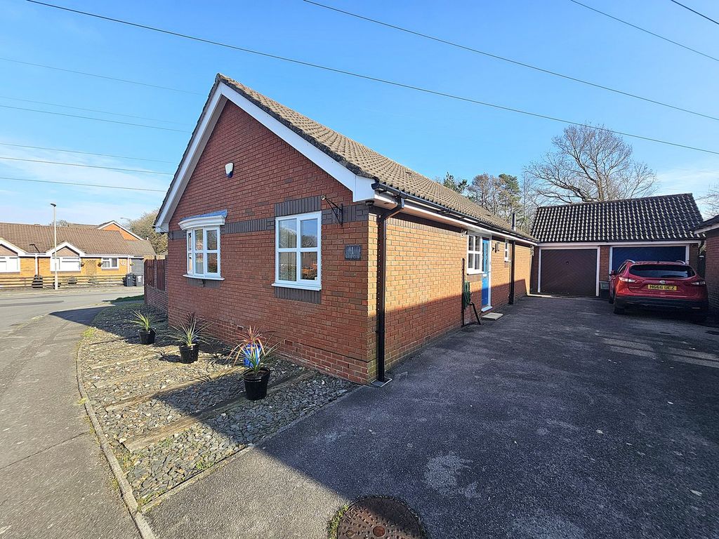 Property photo 1 of 22