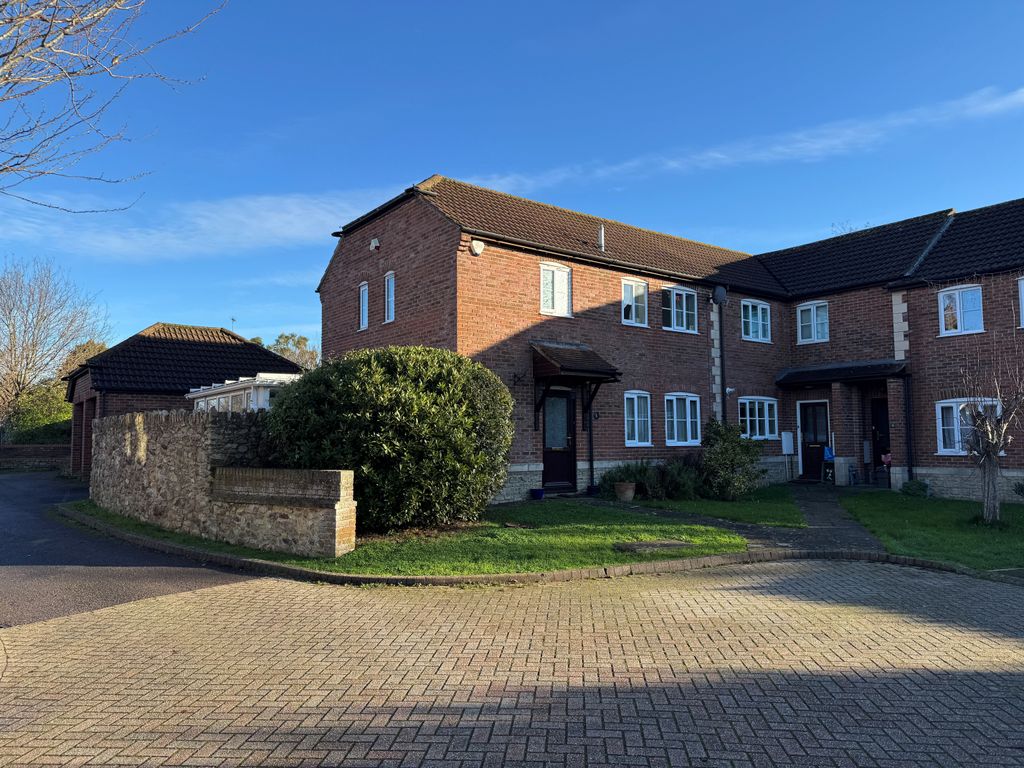 Property photo 2 of 15 Image