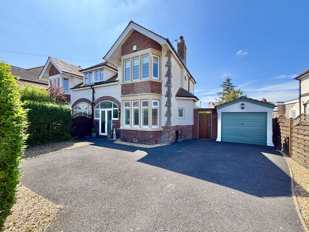 Property photo 1 of 42