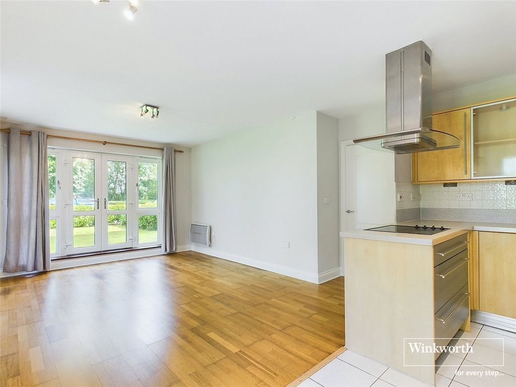 Property photo 3 of 12 Picture No. 27