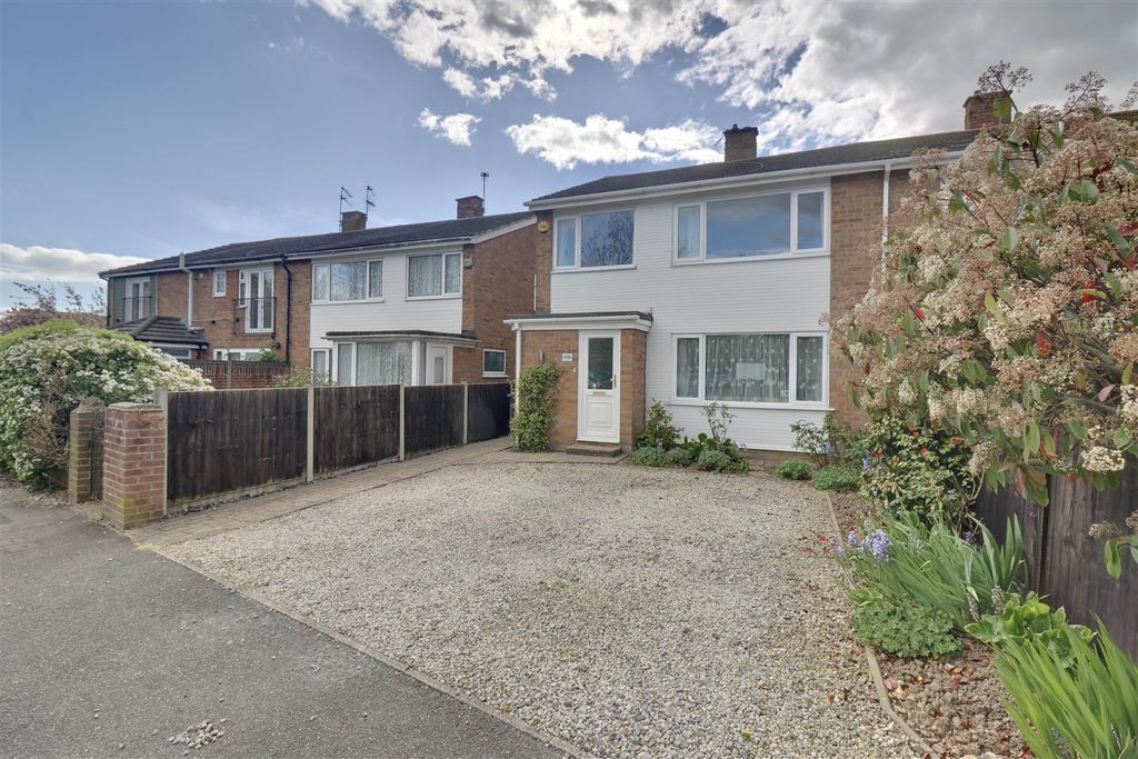 Property photo 1 of 18 10F846Ea-2117-4368-Ae8B-F55C2Bf6056A_1_201_A.Jpeg