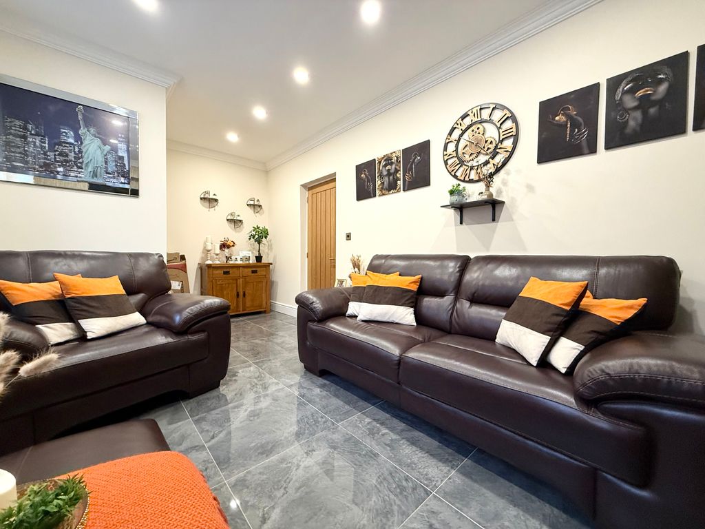 Property photo 3 of 26 Img_9812.Jpeg