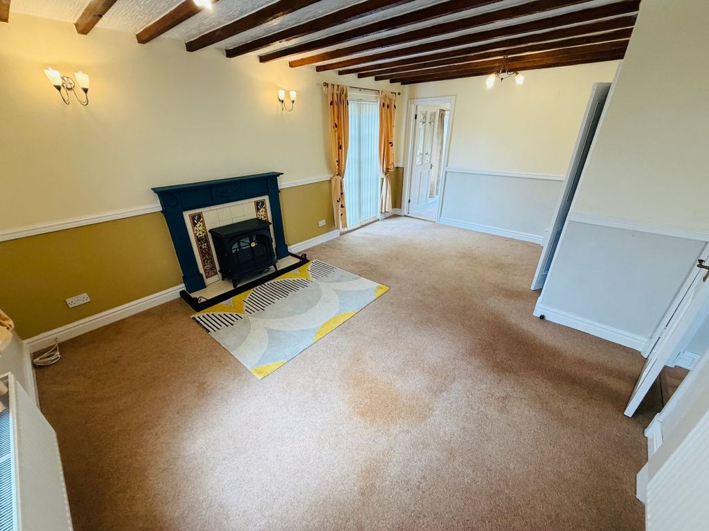 Property photo 3 of 21