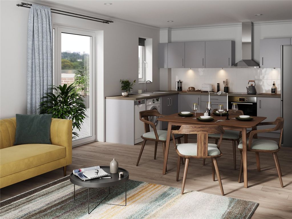 Property photo 1 of 3 Kitchen Lounge