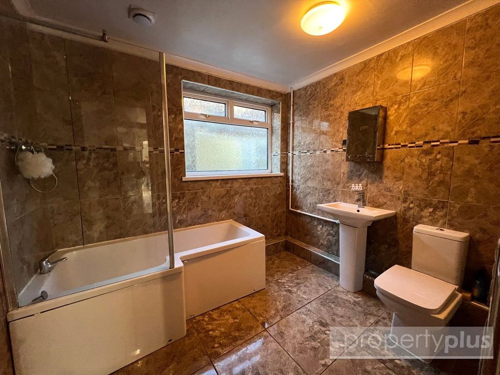 Property photo 2 of 11 Picture No. 09