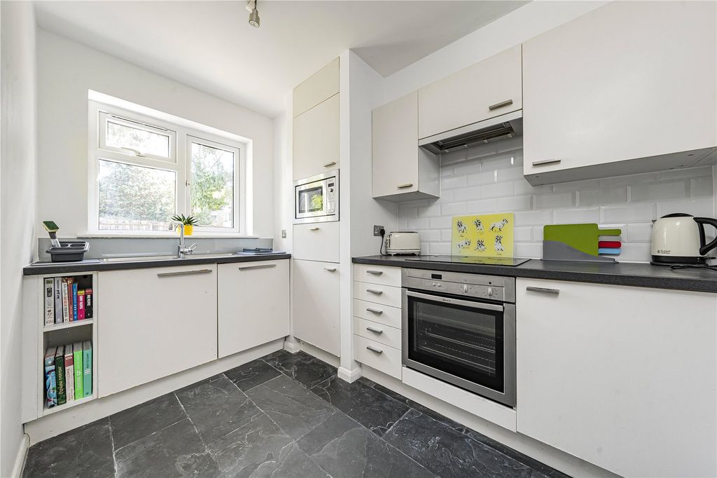 Property photo 3 of 14 Picture No. 23