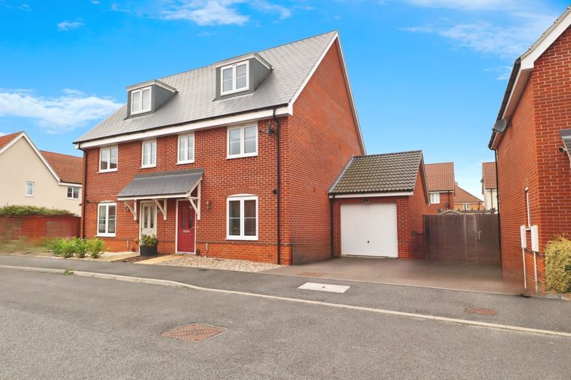 Property photo 1 of 28 Rubens Close