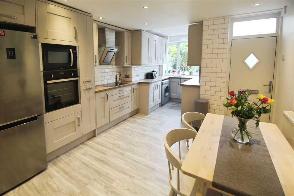 Property photo 2 of 10 Kitchen/Diner