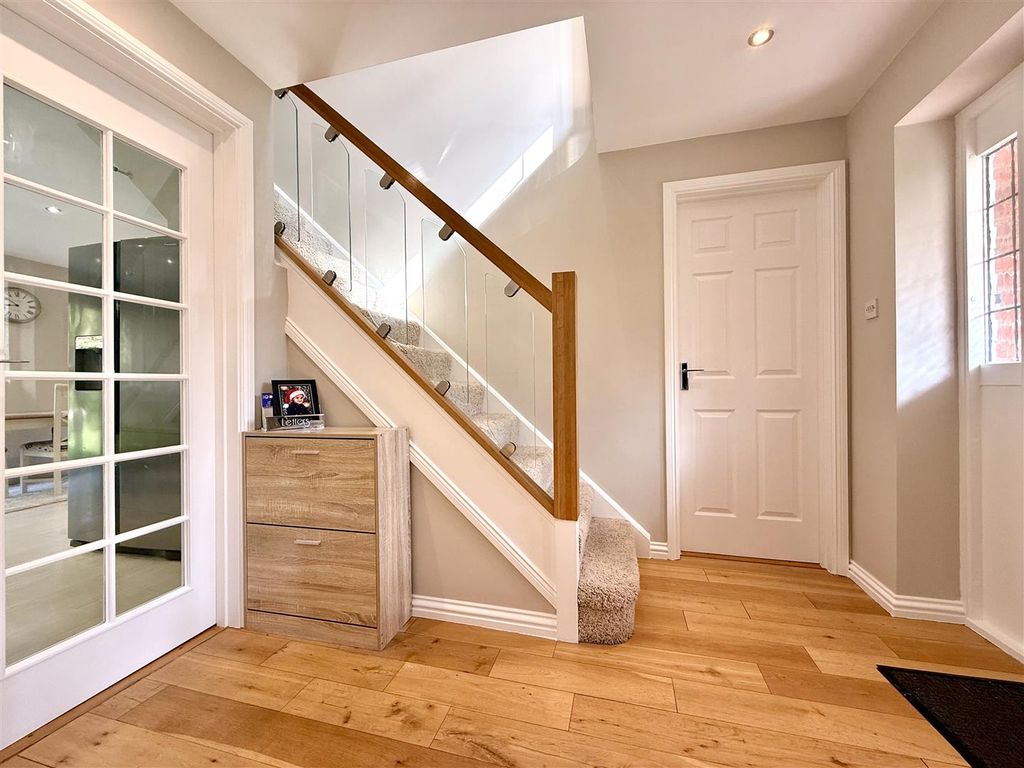 Additional image 12 of 4 bed detached house for saleLilleshall Way, Loughborough LE11