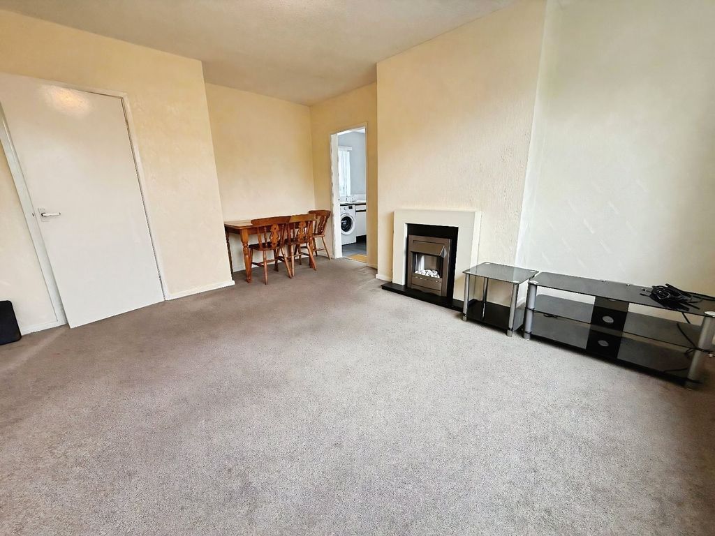 Property photo 3 of 17 Picture No. 05