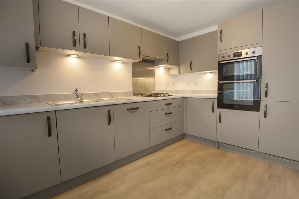 Property photo 3 of 14 Img_0508.Jpg