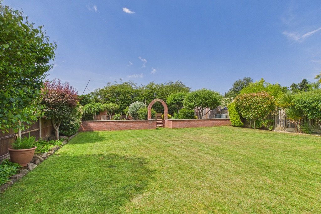 Property photo 3 of 29