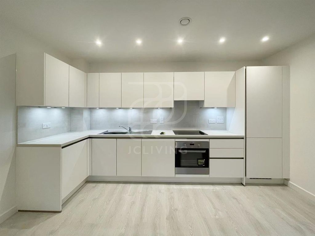 Property photo 3 of 9 Nz132 (3).Jpg