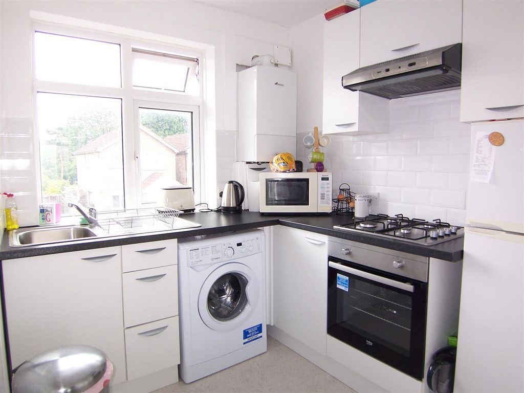 Property photo 1 of 4