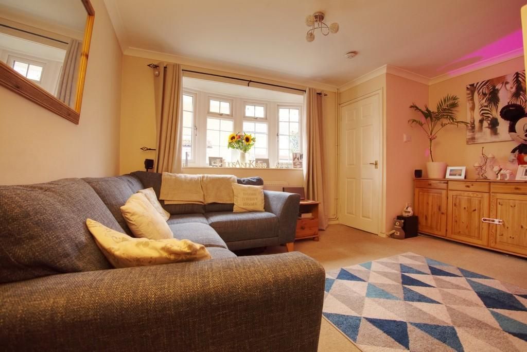 Property photo 3 of 8 Edd43B05ce3228520Ec3dc74c2442672.Jpg