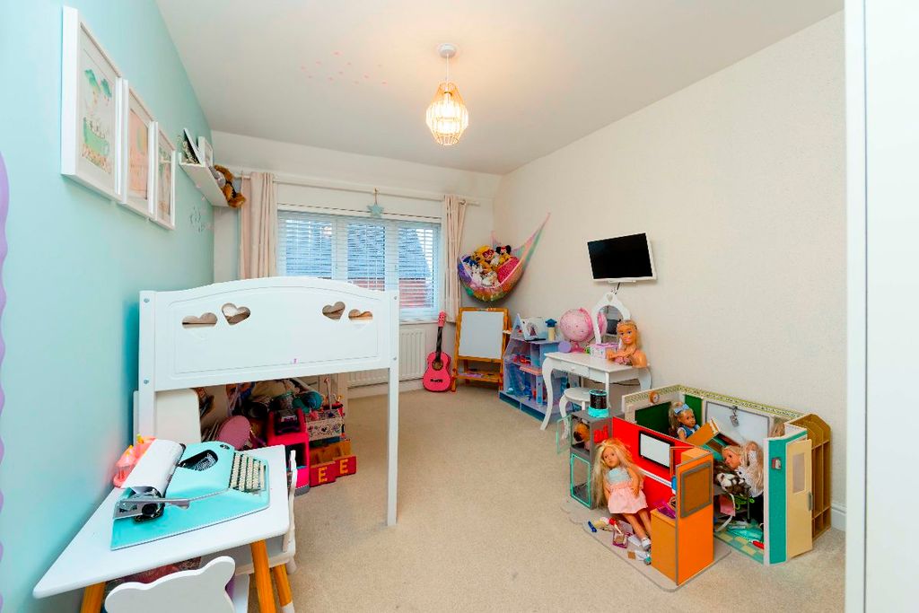 Additional image 33 of 4 bed detached house for saleFoxglove Close, Trelewis, Treharris CF46