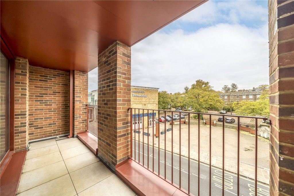 Property photo 1 of 8 Picture No. 06