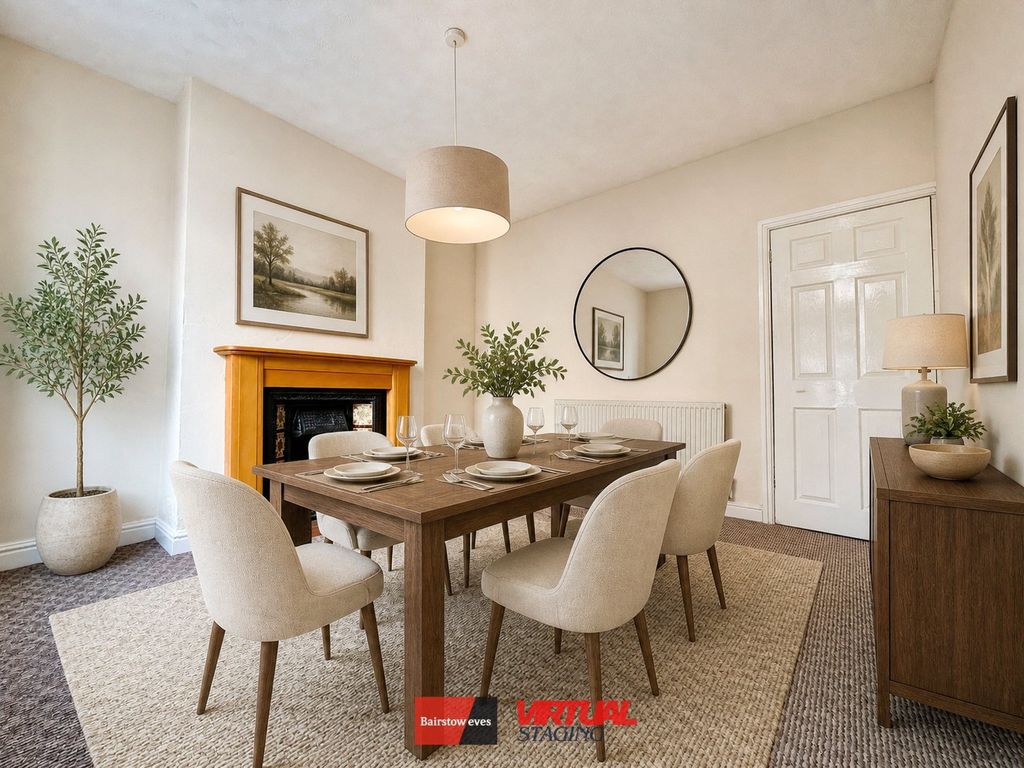 Property photo 2 of 18 Picture No. 04