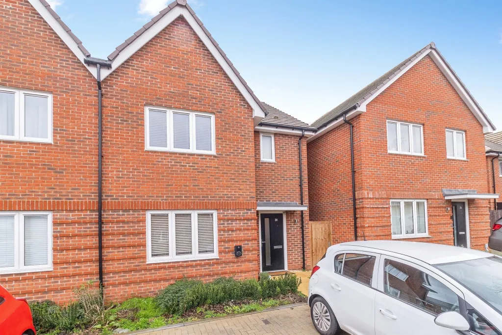 House in Milton Keynes, Wavendon - View 3