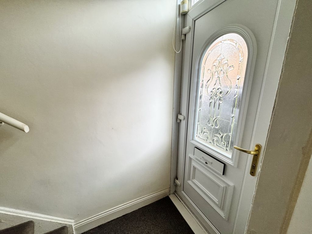 Property photo 2 of 12 Img_4084