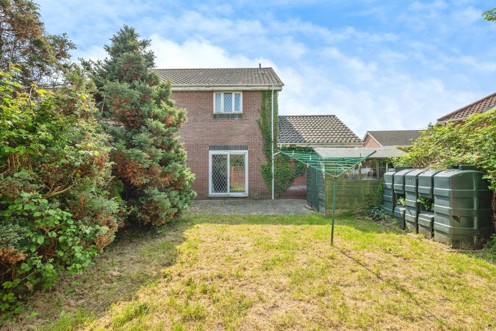 Property photo 3 of 17