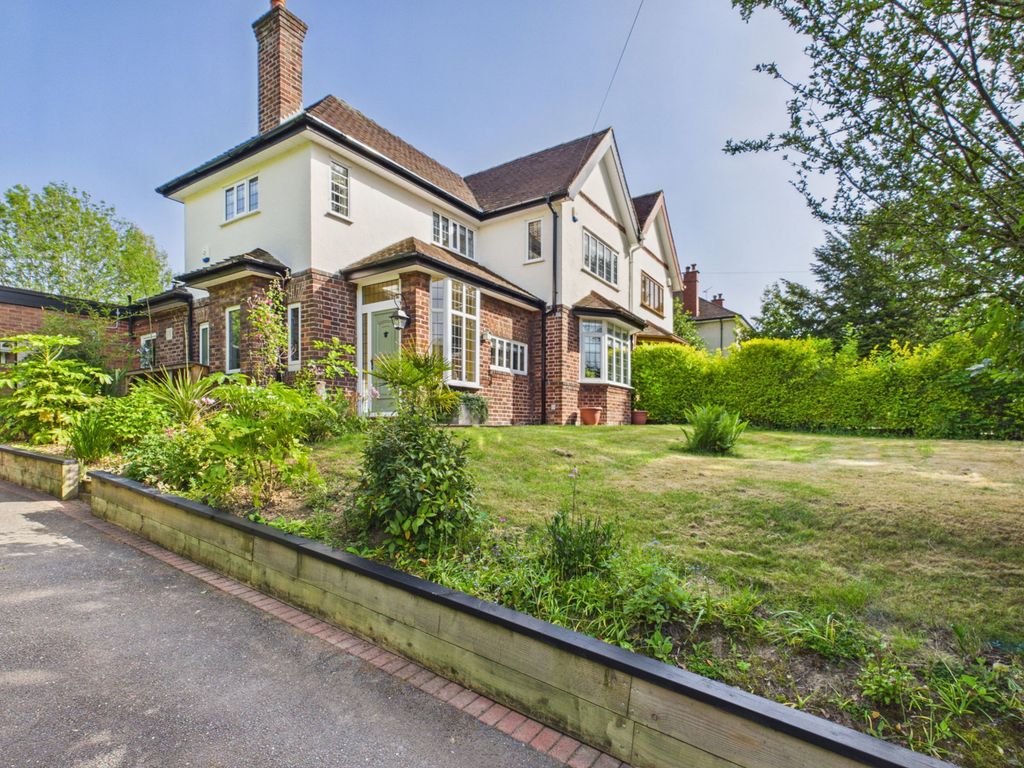 Property photo 1 of 30