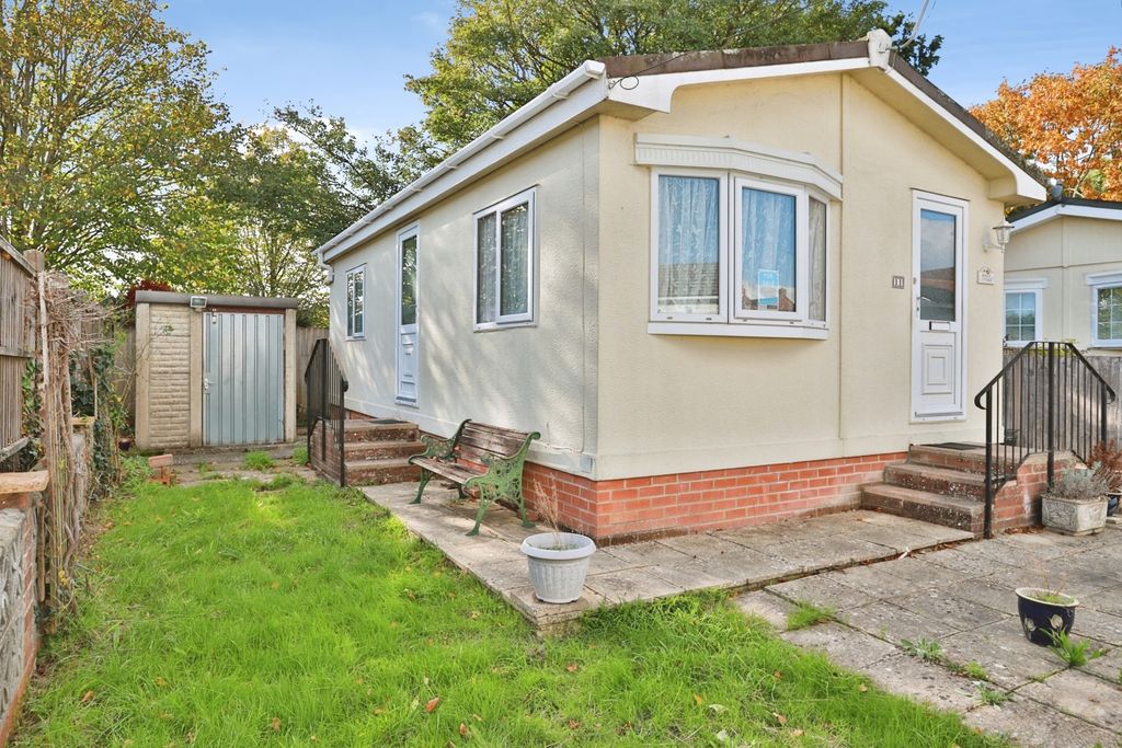 Property photo 1 of 17 Pbox-Img.Jpg