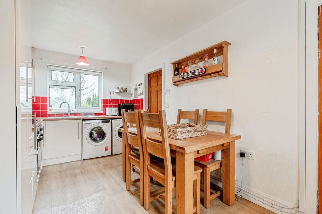 Property photo 3 of 15 Pbox-Img.Jpg