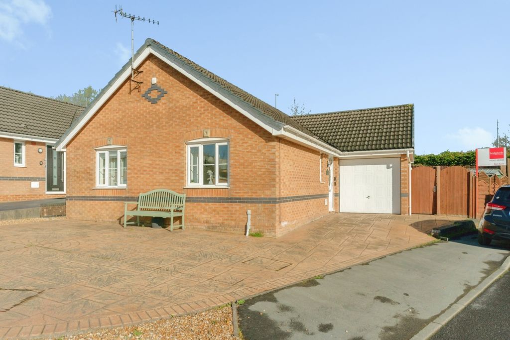 Property photo 1 of 19 Pbox-Img.Jpg