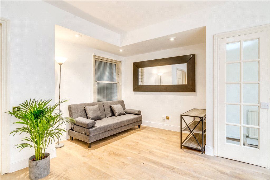 Property photo 3 of 14 Picture No. 18