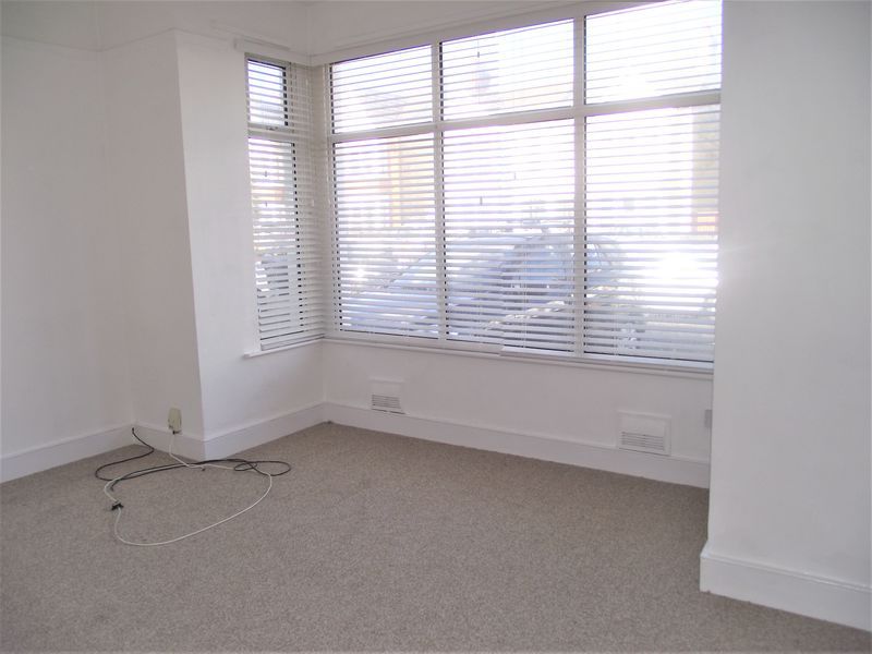 Property photo 3 of 5 Photo 6