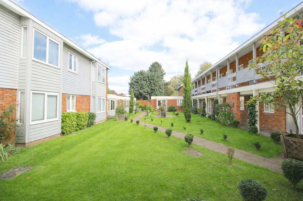 Property photo 1 of 6 External