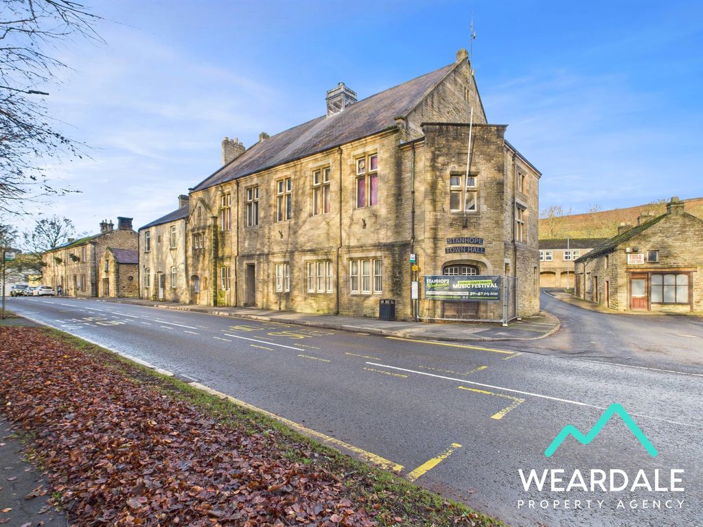 Property photo 1 of 24